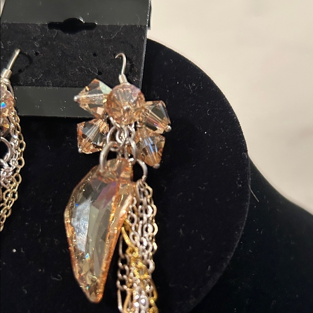 Elegant Gold and Silver Dangle Earrings - Picture 2 of 3